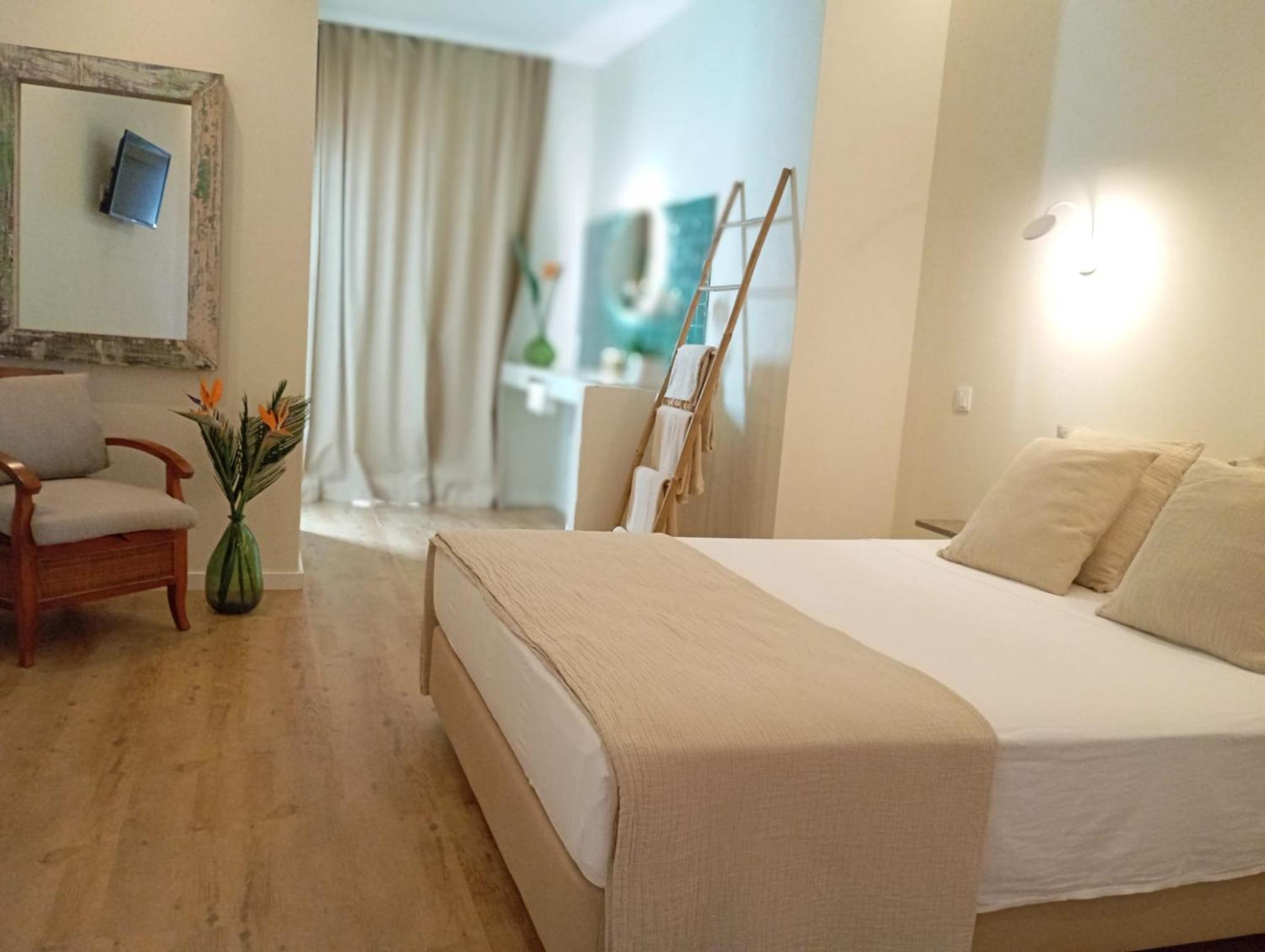 Santa Cruz - B&B Lagos Ngoại thất bức ảnh